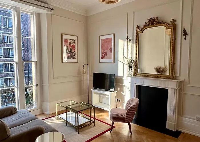 Clifton Apartment